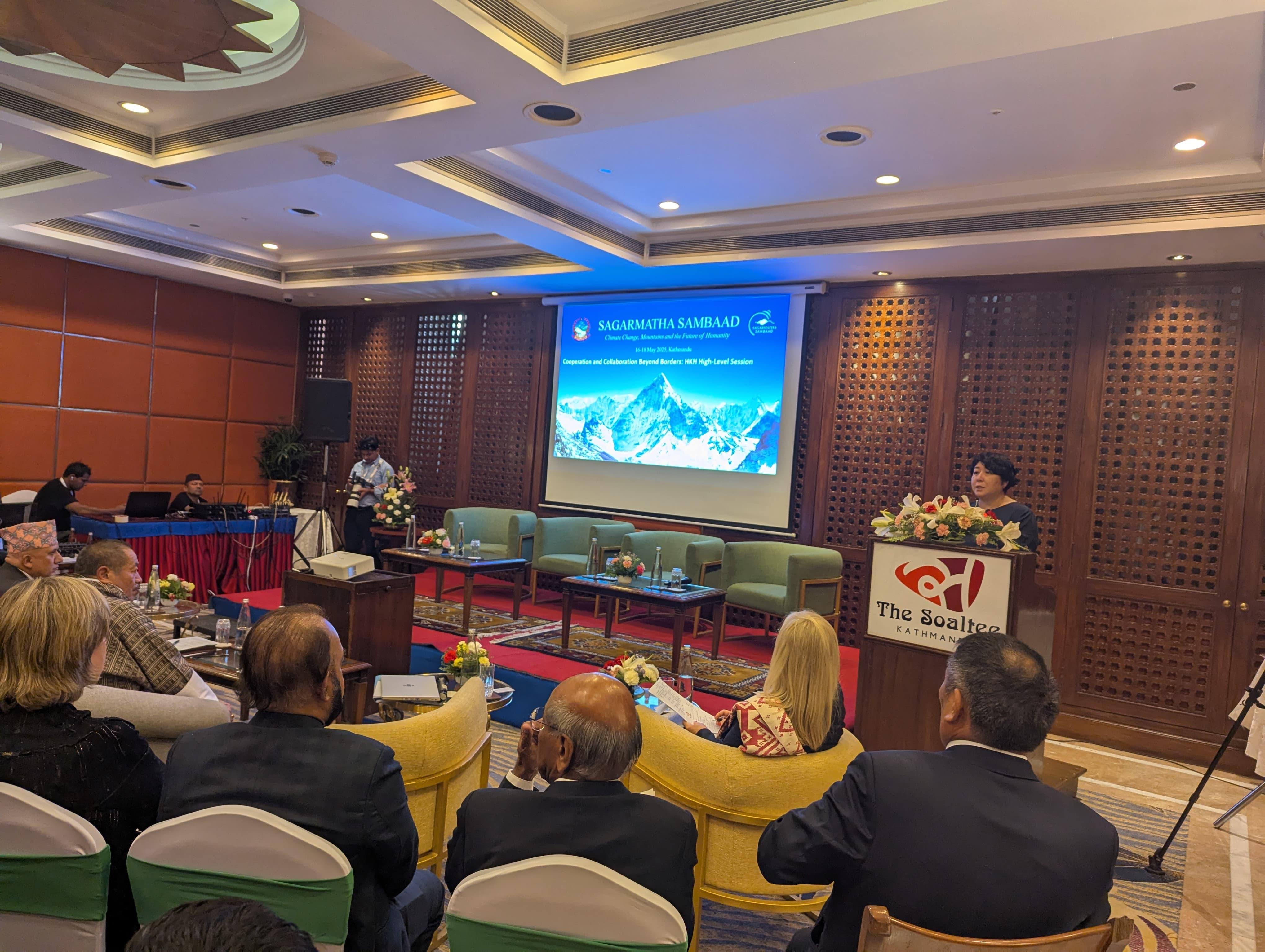 В городе Катманду, Непал прошел международный форум «Сагарматха Самбаад», на тему: «Климатические изменения, горы и будущее человечества» - Изображение 6