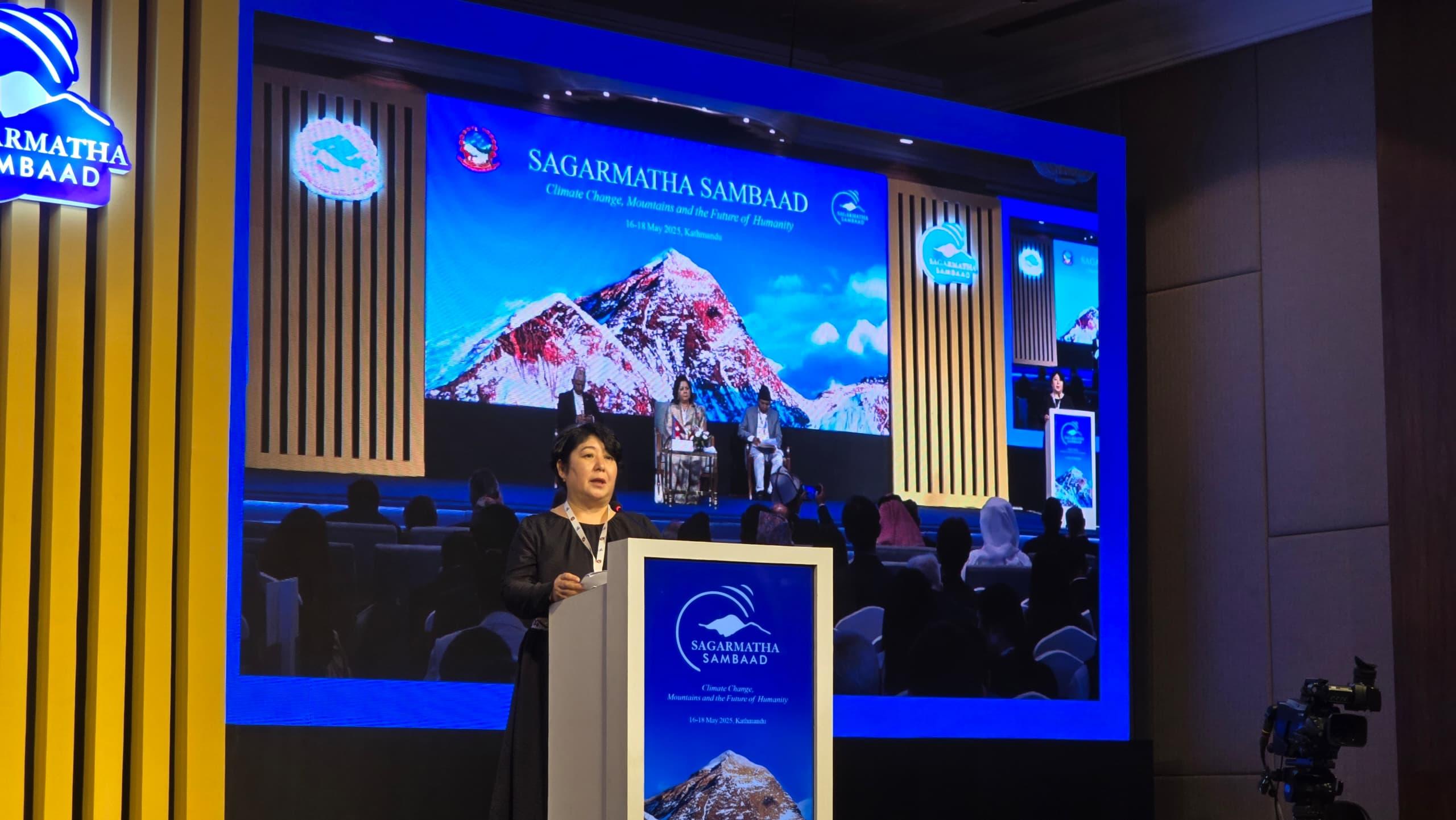 В городе Катманду, Непал прошел международный форум «Сагарматха Самбаад», на тему: «Климатические изменения, горы и будущее человечества» - Изображение 8