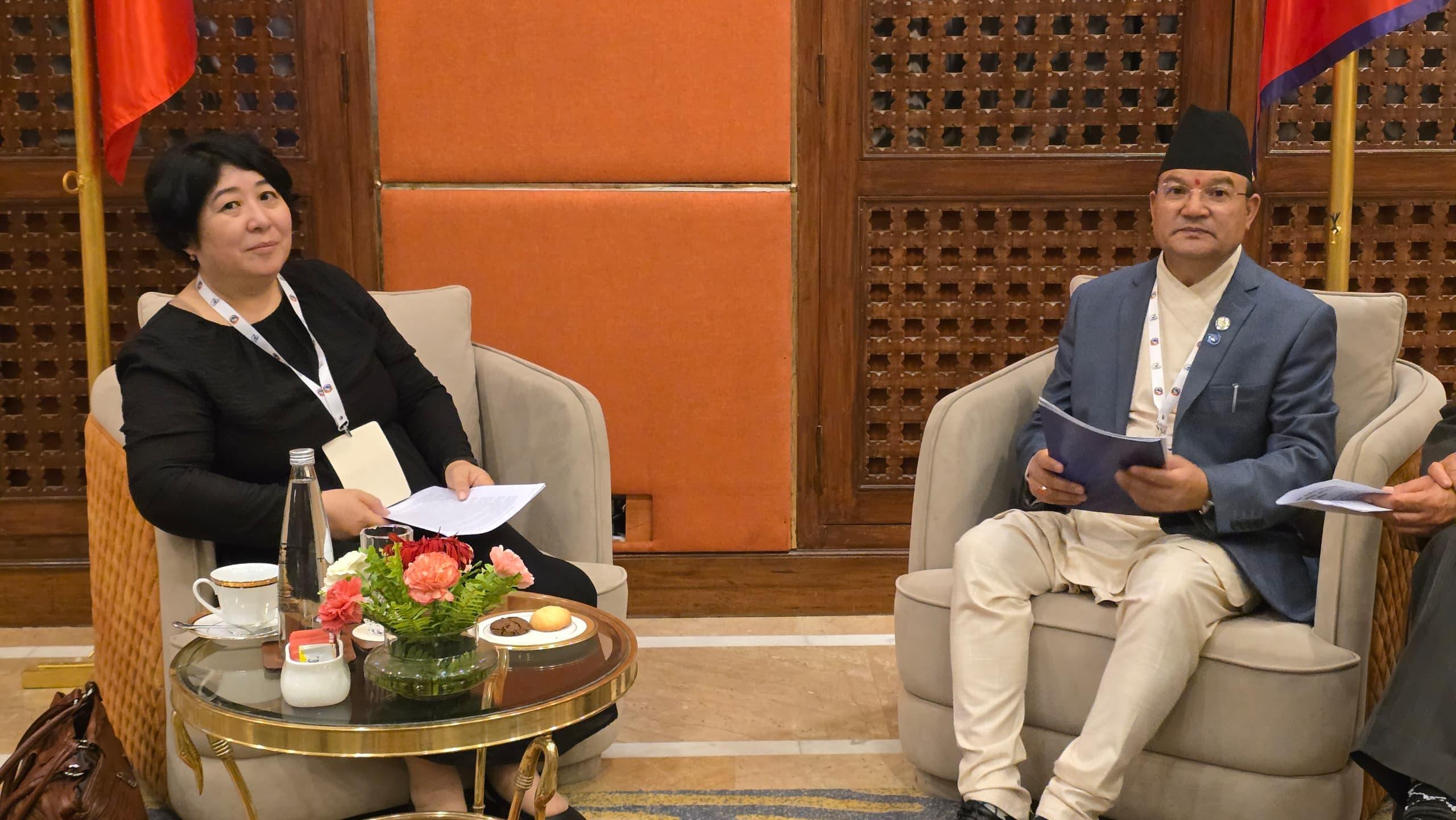 В городе Катманду, Непал прошел международный форум «Сагарматха Самбаад», на тему: «Климатические изменения, горы и будущее человечества»